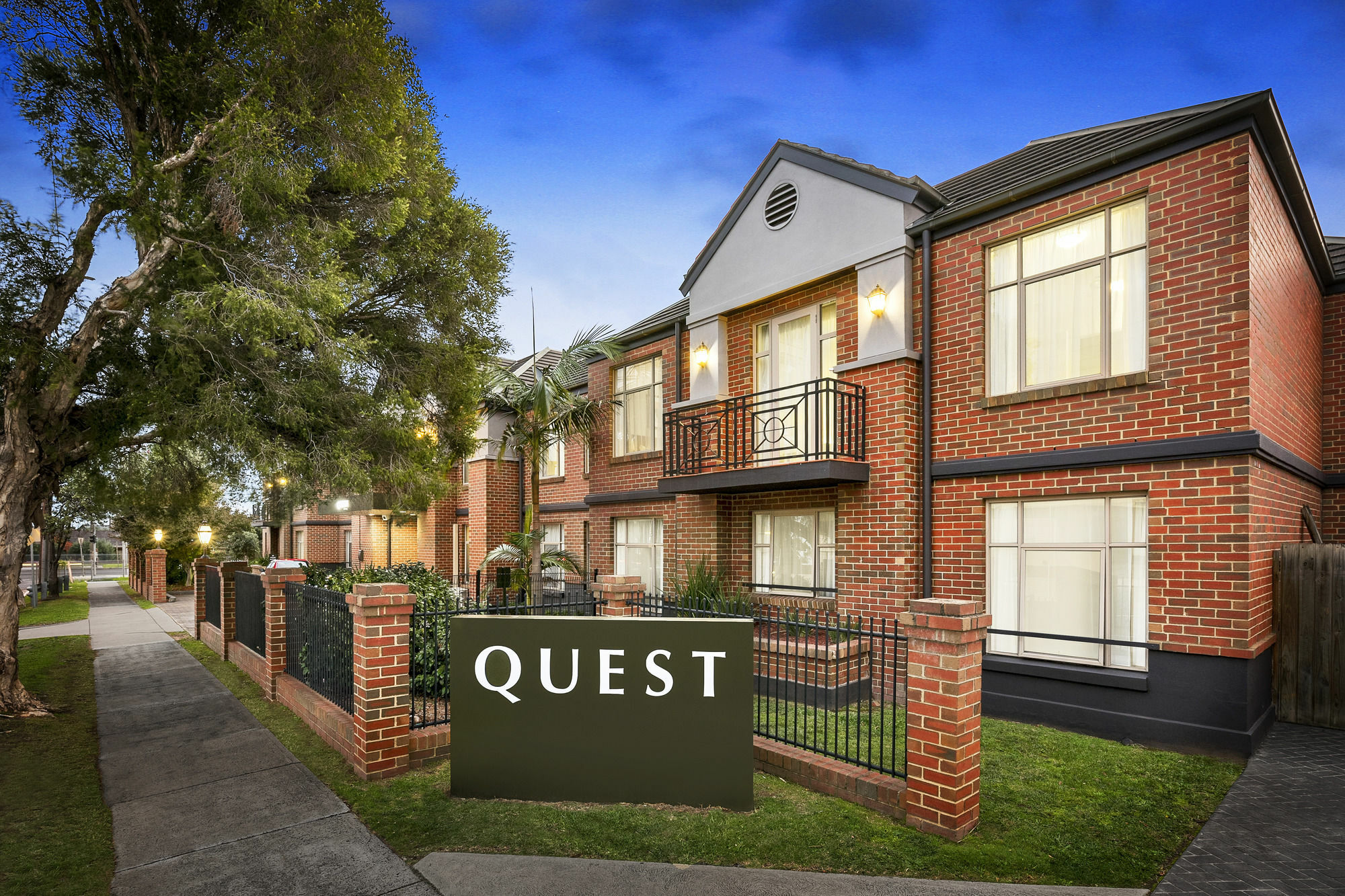 Aparthotel Quest Dandenong Extérieur photo